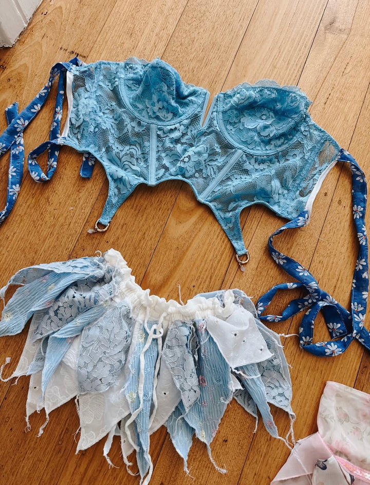 VTG BLUE PIXIE CORSET TOP AND SKIRT SET / XS