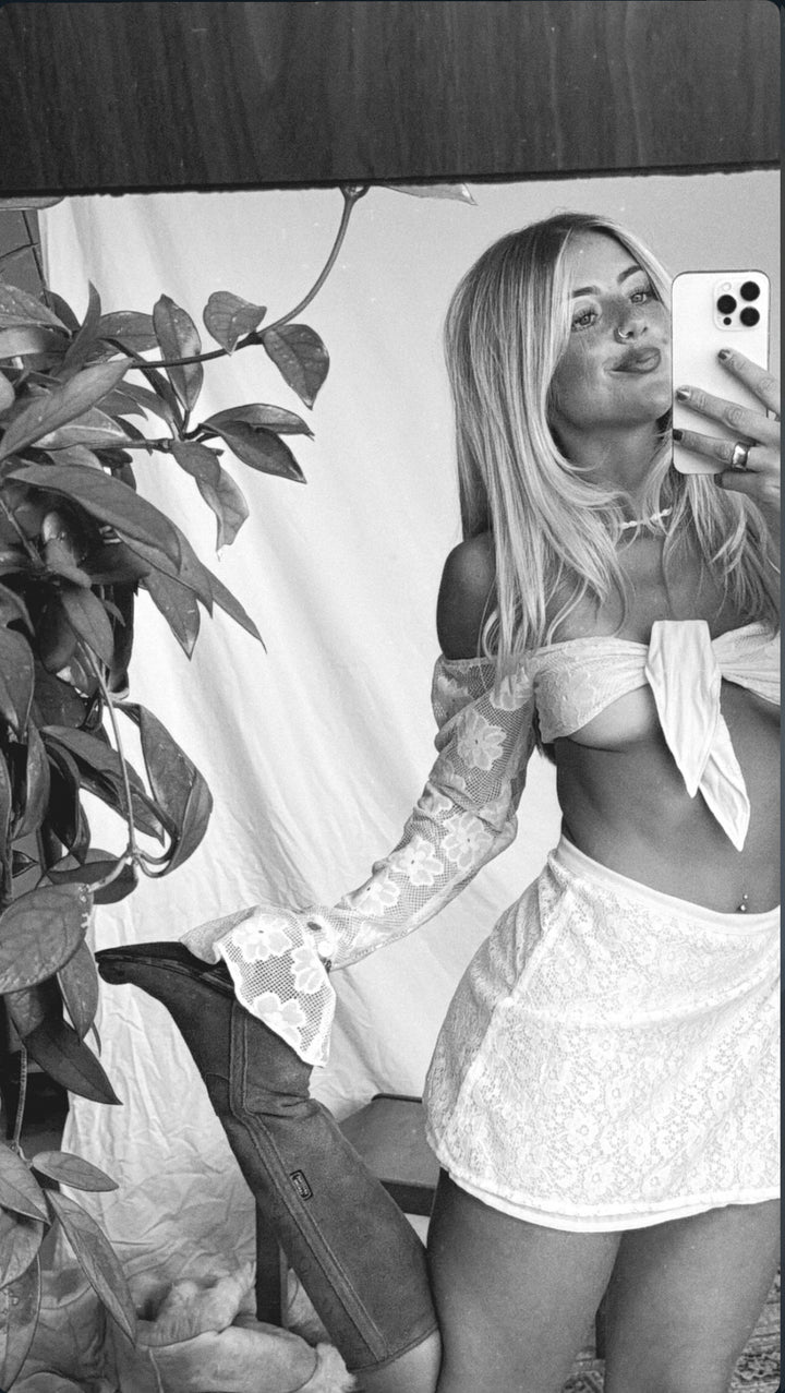 VTG MALIA WHITE LACE TOP & SKIRT SET / XXS-XS