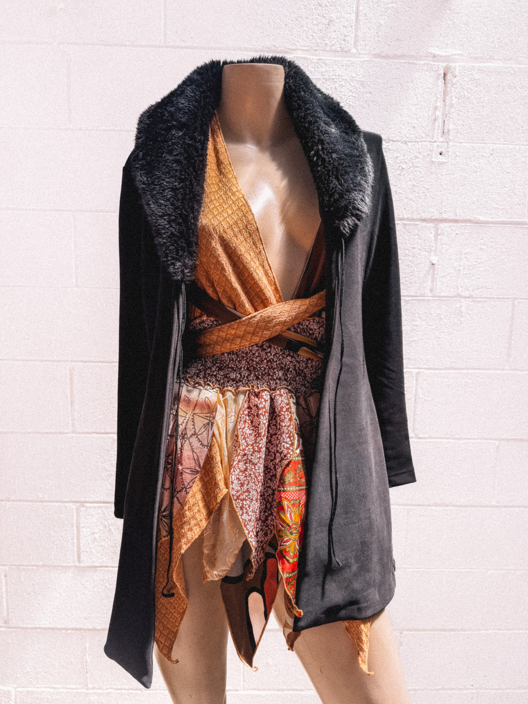 *VTG BLACK LIGHT FAUX FUR JACKET / M