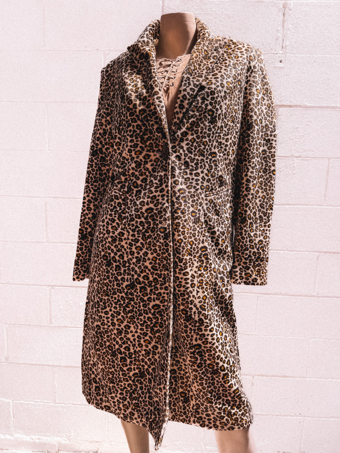 *VTG Y2K DEADSTOCK LEOPARD SOFT LONG LINE JACKET / COAT / L-XL