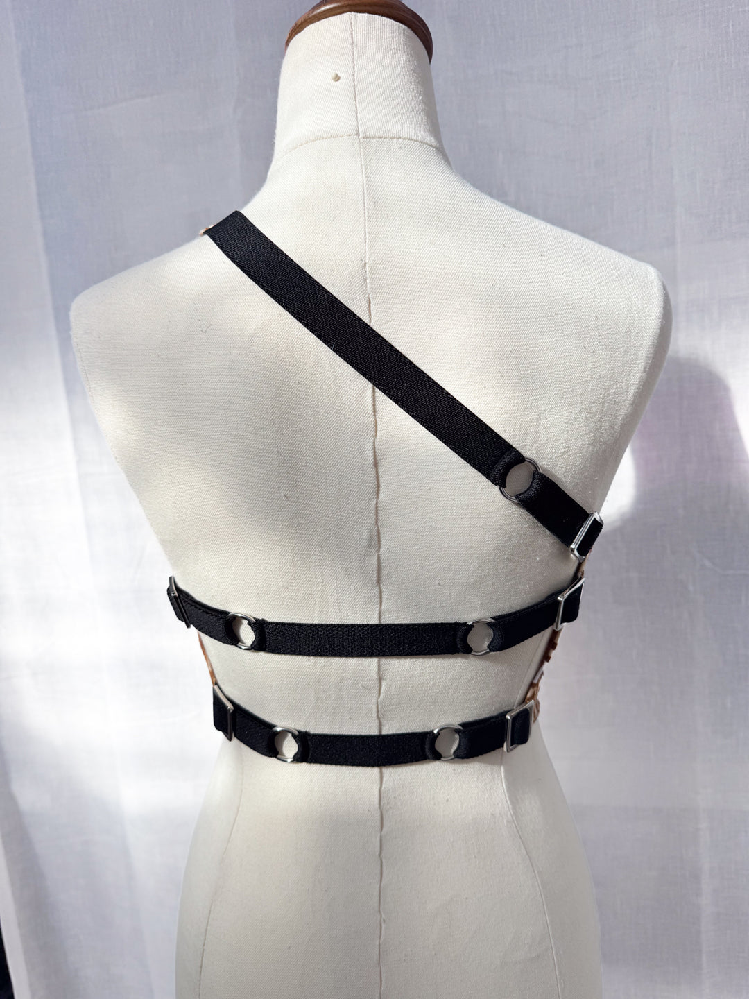 RUMI ONE SHOULDER TOP - '70S BROWN