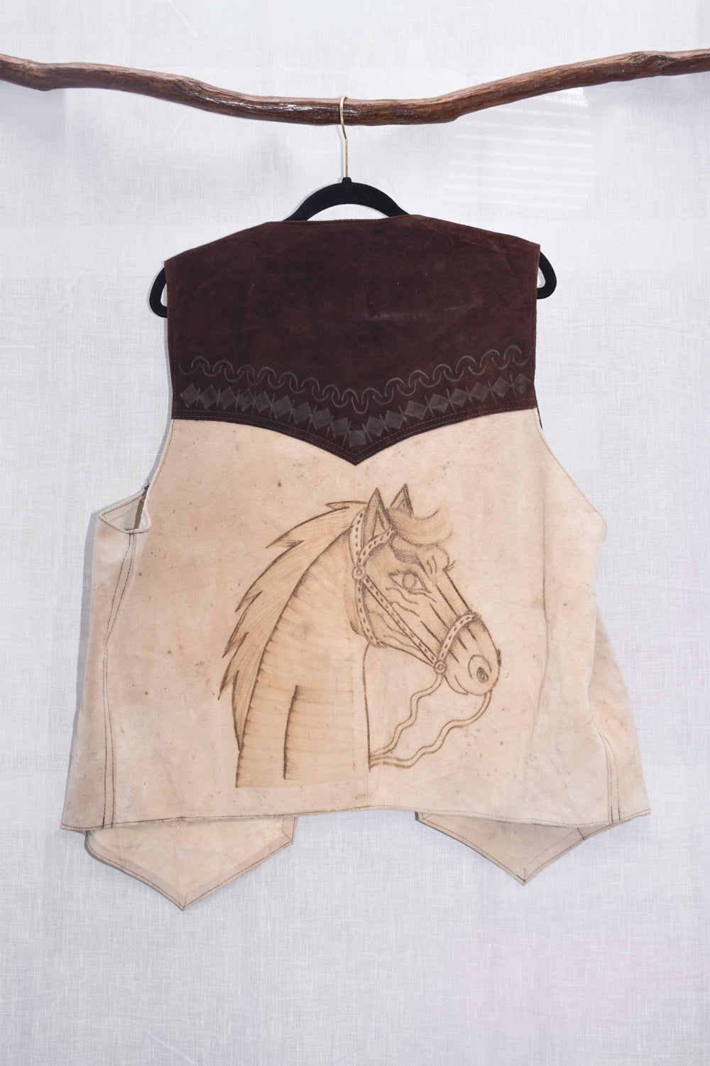 *VINTAGE MENS SUEDE TOOLED HORSE WESTERN VEST / L-XL