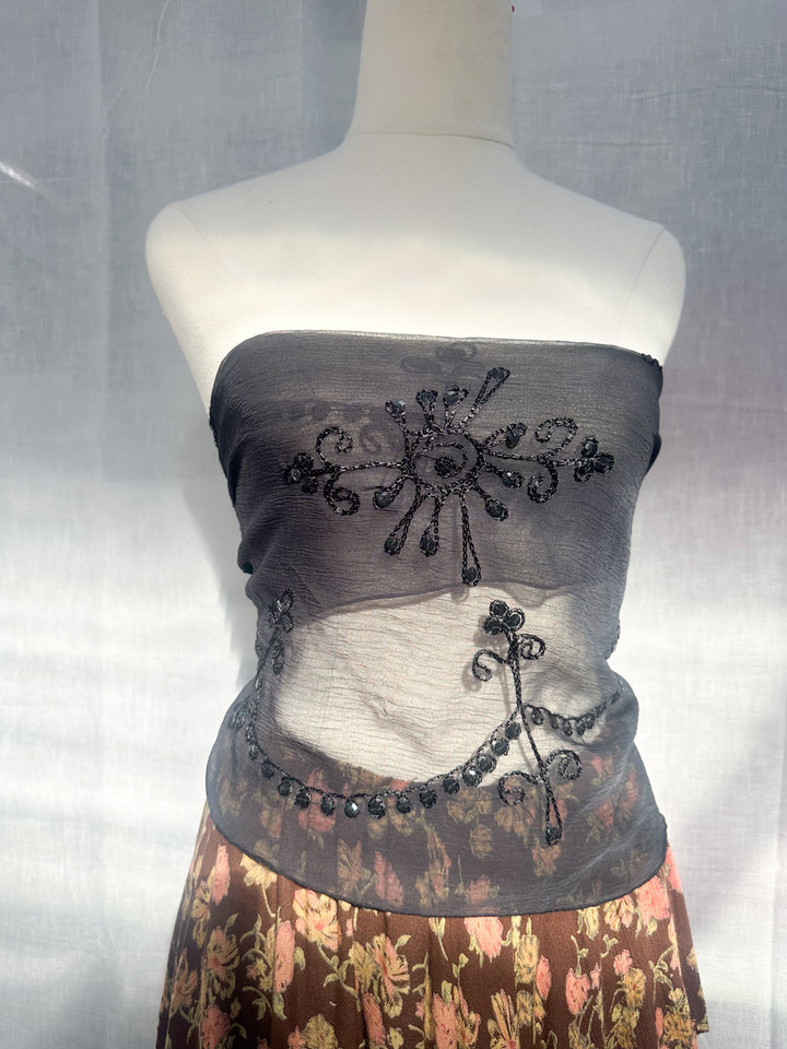 *BLACK EMBROIDERED WRAP SKIRT / SCARF