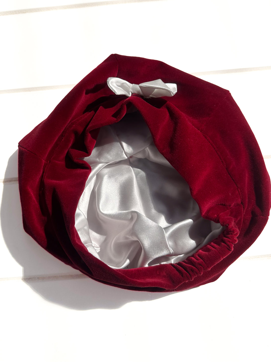 *VINTAGE VELVET BERET