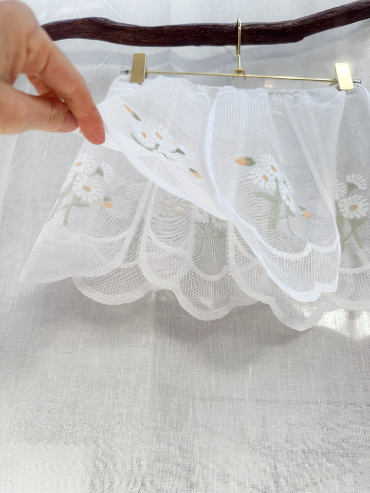 *HAND-MADE DAISY PETAL SKIRT / XS