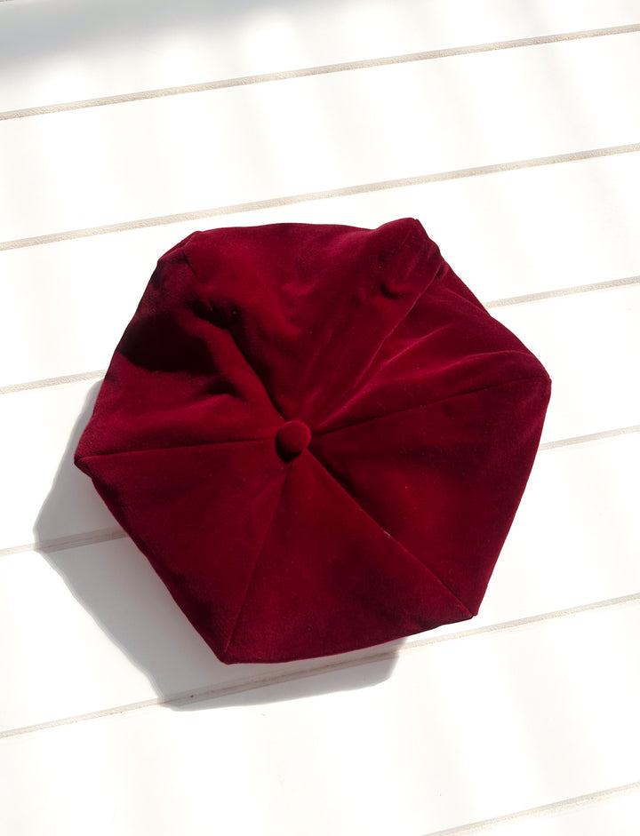 *VINTAGE VELVET BERET