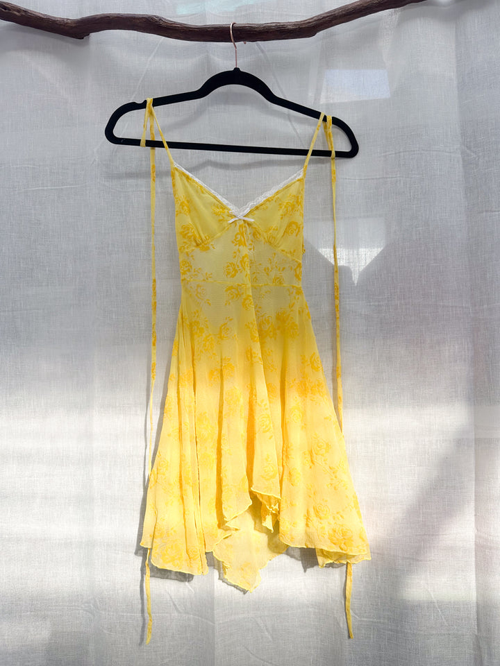 *YELLOW MESH PIXIE DRESS / XS