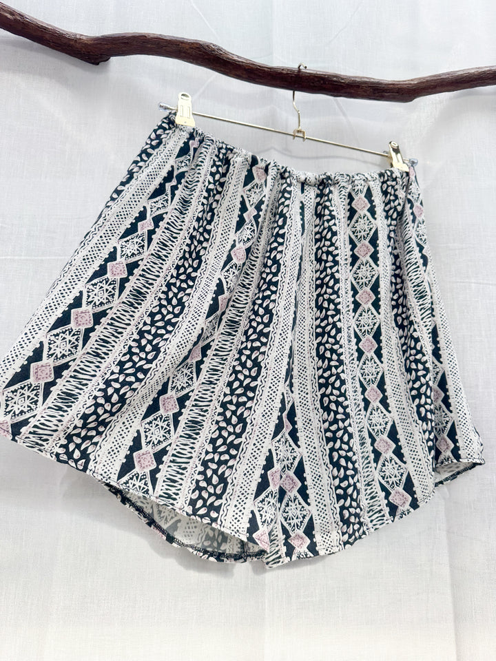 *COTTON VINTAGE SHORTS / XL - XXL