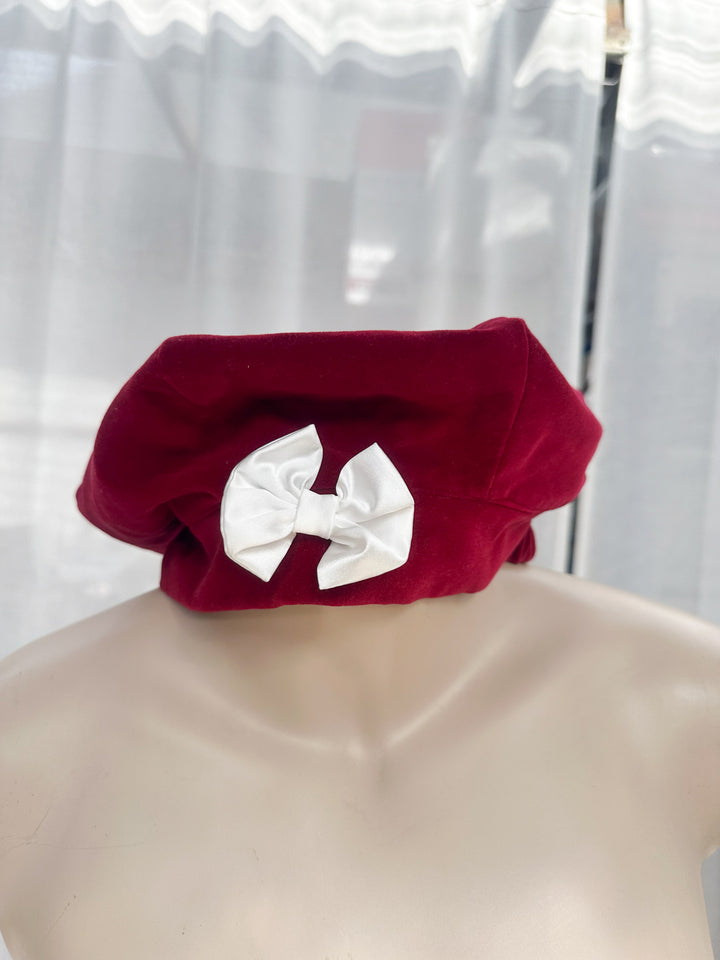 *VINTAGE VELVET BERET