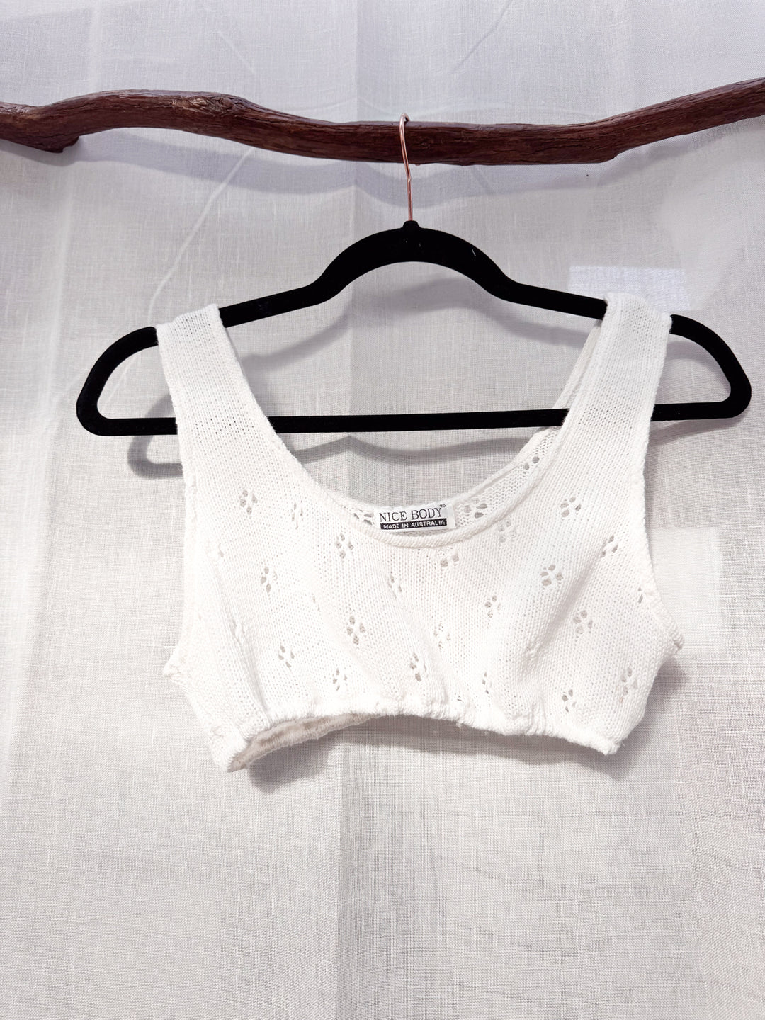 *WHITE KNIT CROP / S
