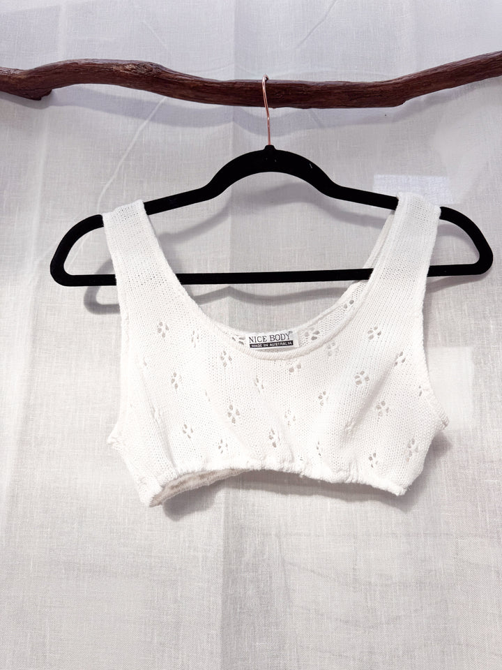 *WHITE KNIT CROP / S
