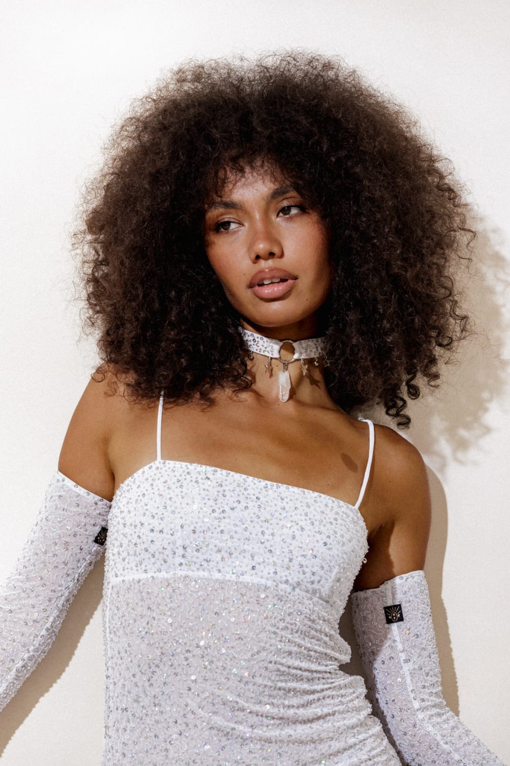 AMETHYST RAW STONE CHOKER - WHITE - HER PONY