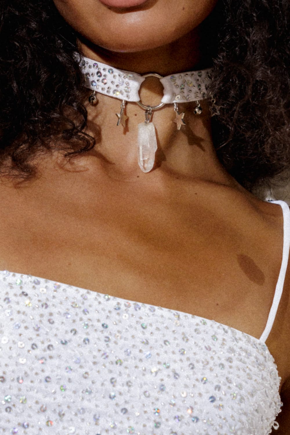 AMETHYST RAW STONE CHOKER - WHITE - HER PONY