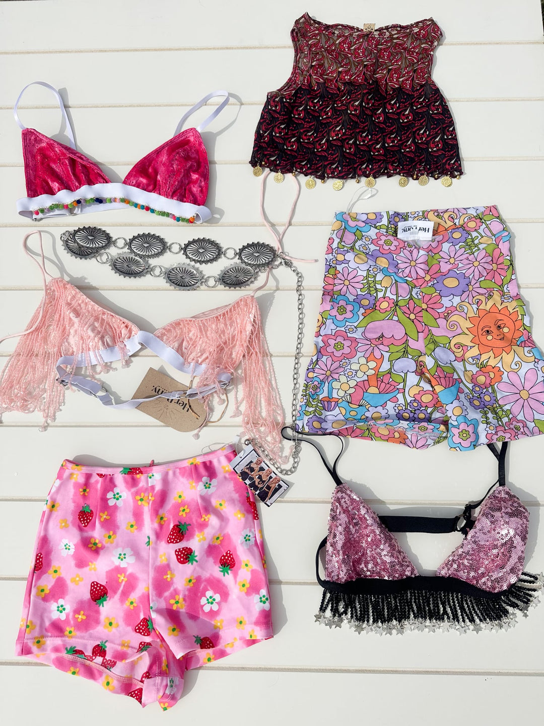 *BUNDLE 25: STRAWBERRY HAPPY TREASURES / XS-S - SAMPLE SALE