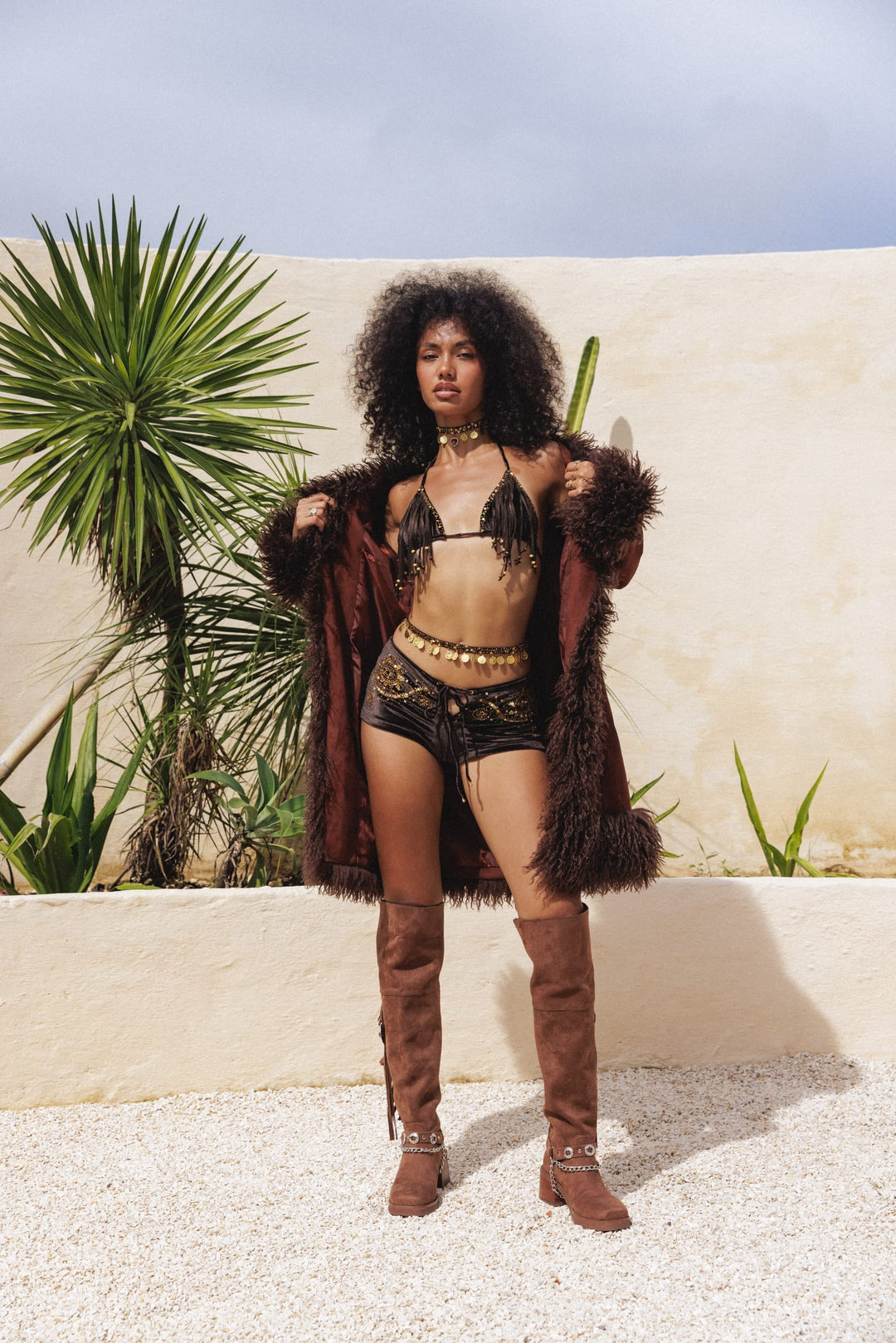 CASSIDY HOT PANTS - BROWN VELVET - Her Pony