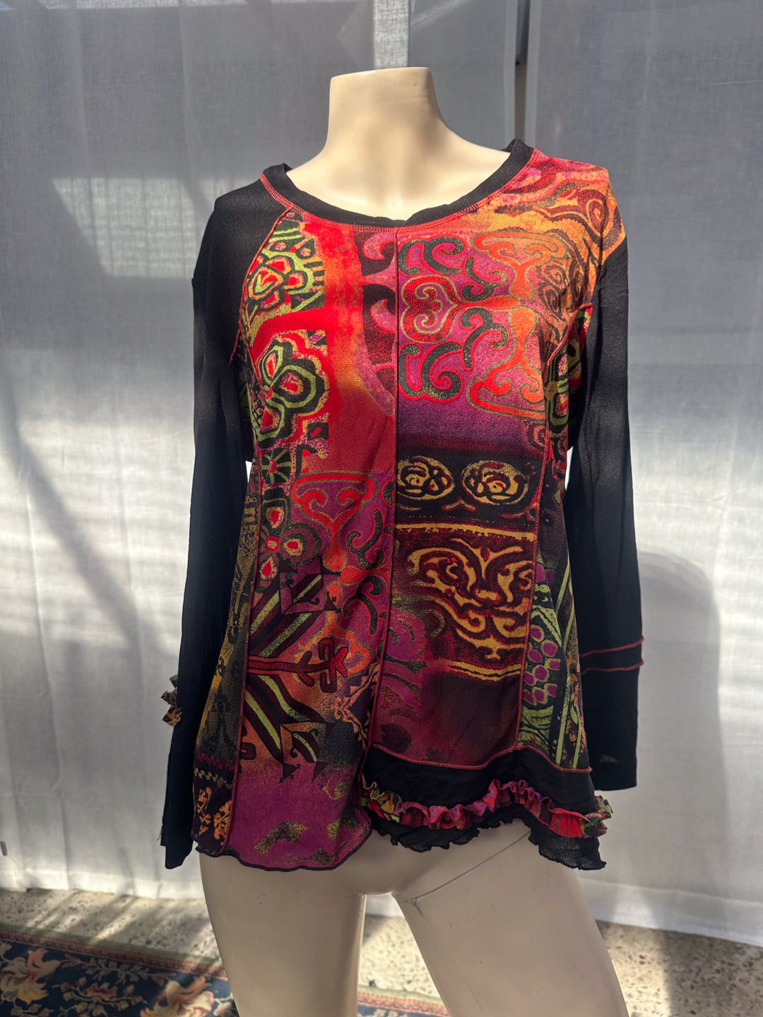 *Y2K TRIBAL LONG SLEEVE MESH TOP / L