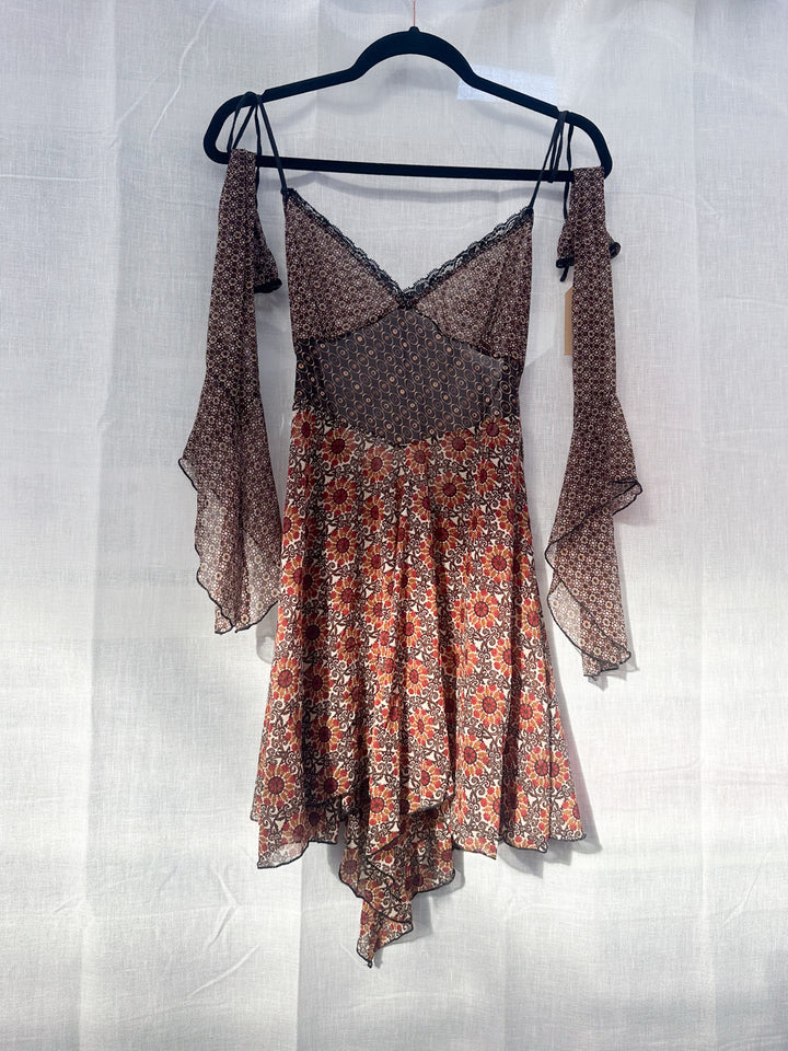 *FERN BROWN MESH PIXIE HALTER DRESS & ARMWARMER / M