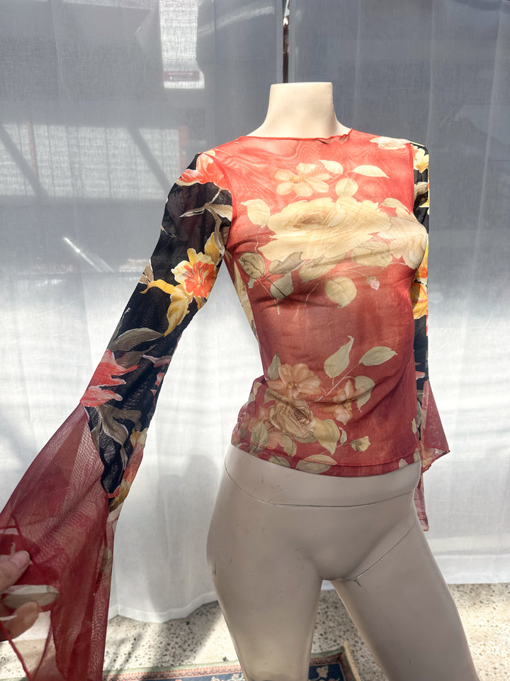 *PIXIE LONG SLEEVE TOP / XS-S