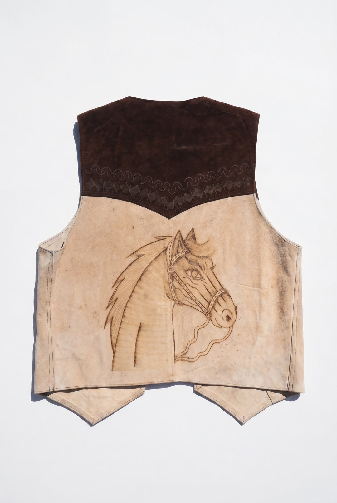 *VINTAGE MENS SUEDE TOOLED HORSE WESTERN VEST / L-XL