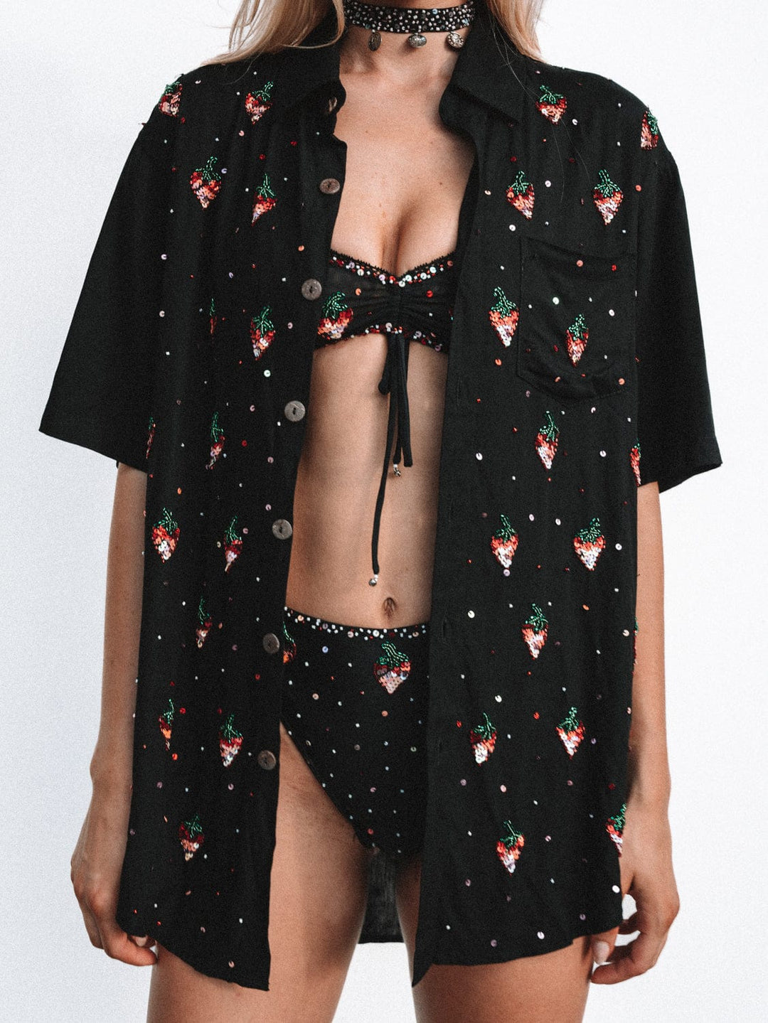 MADE TO ORDER / SOLÈNE STRAWBERRY UNISEX SHIRT - Her Pony