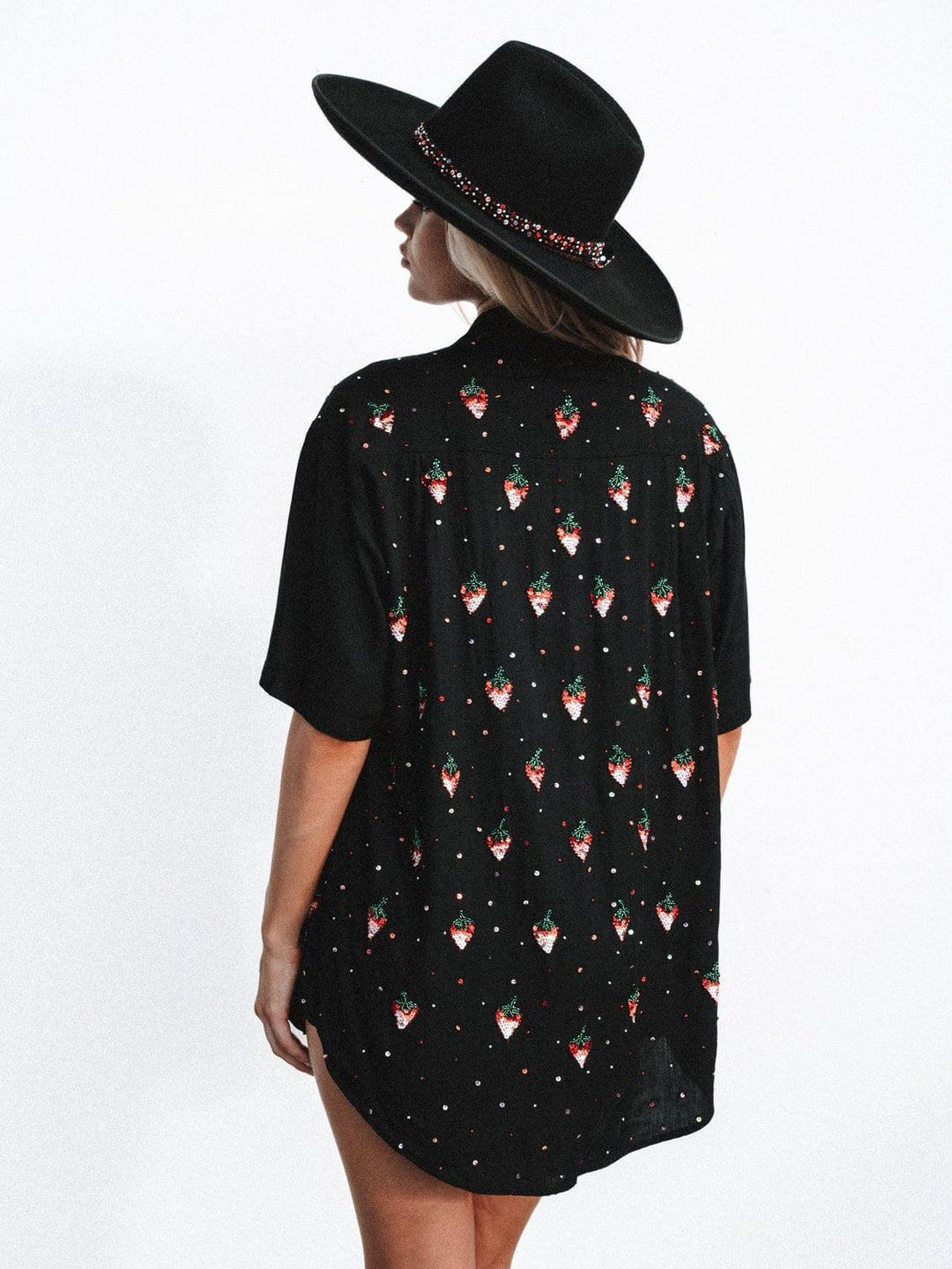 MADE TO ORDER / SOLÈNE STRAWBERRY UNISEX SHIRT - Her Pony