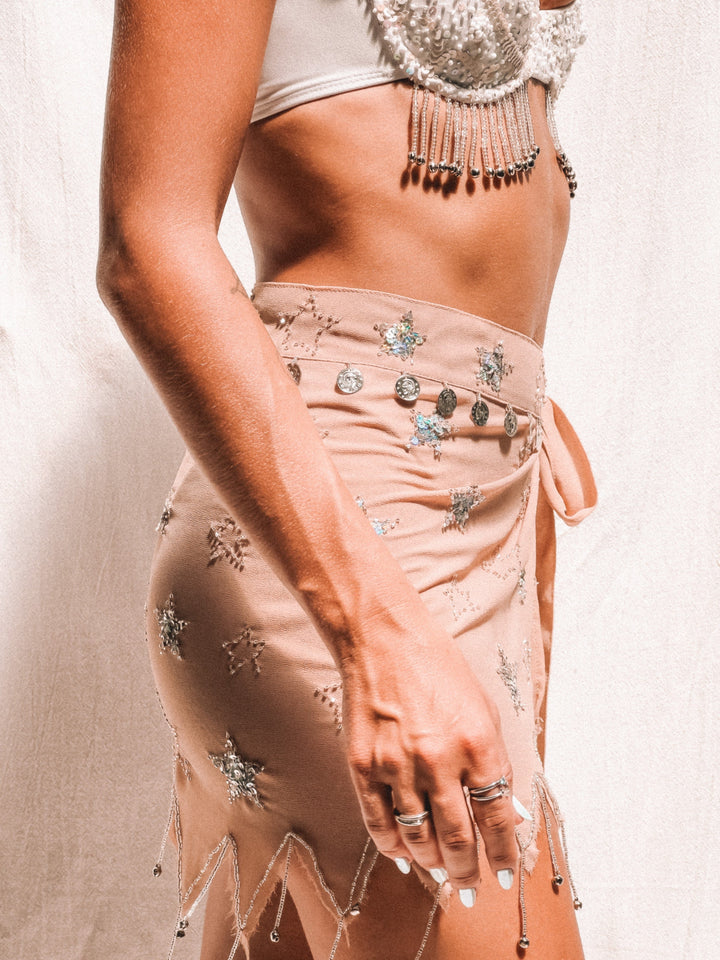 PEONY BEADED PIXIE TIE SKIRT - TAN/SILVER - Her Pony