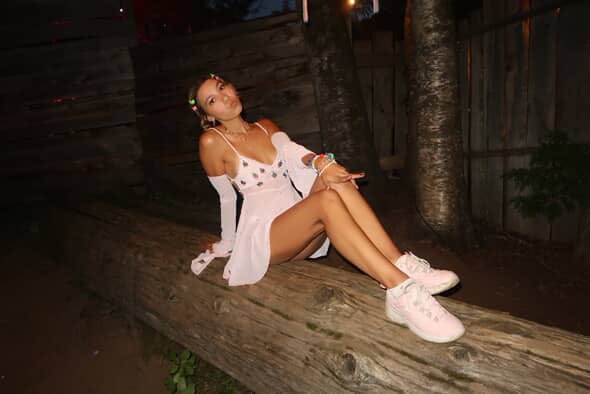 SOLÈNE STRAWBERRY PIXIE DRESS & ARMWARMERS - PINK - Her Pony