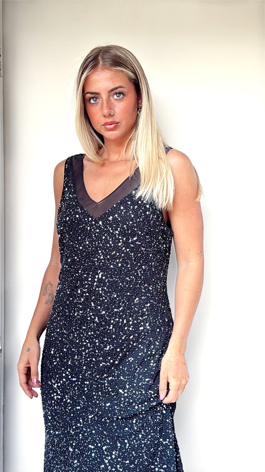 VTG DAHLIA V NECK BLACK BEADED SLIP STYLE DRESS / M-L - HER PONY VINTAGE