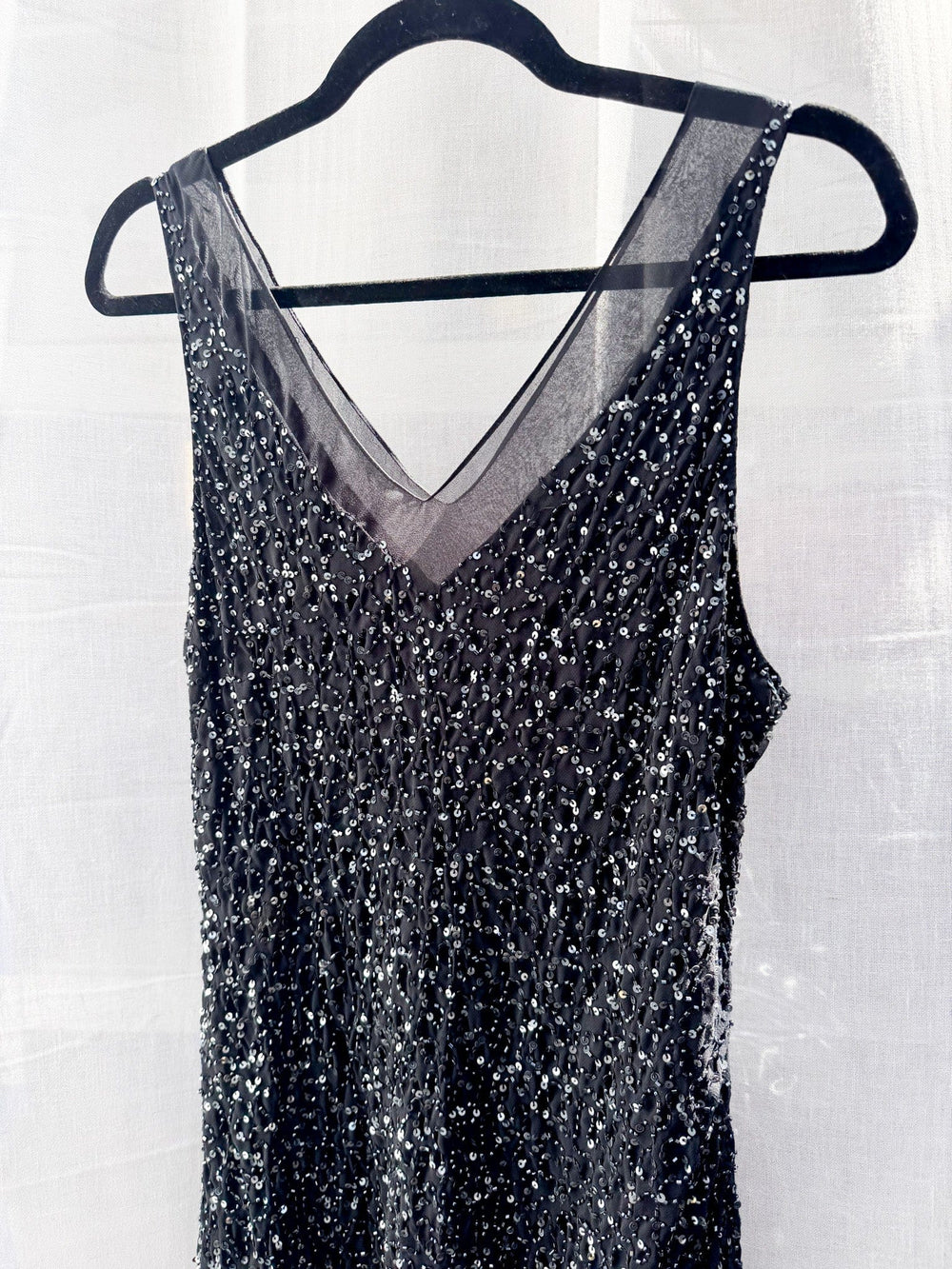 VTG DAHLIA V NECK BLACK BEADED SLIP STYLE DRESS / M-L - HER PONY VINTAGE