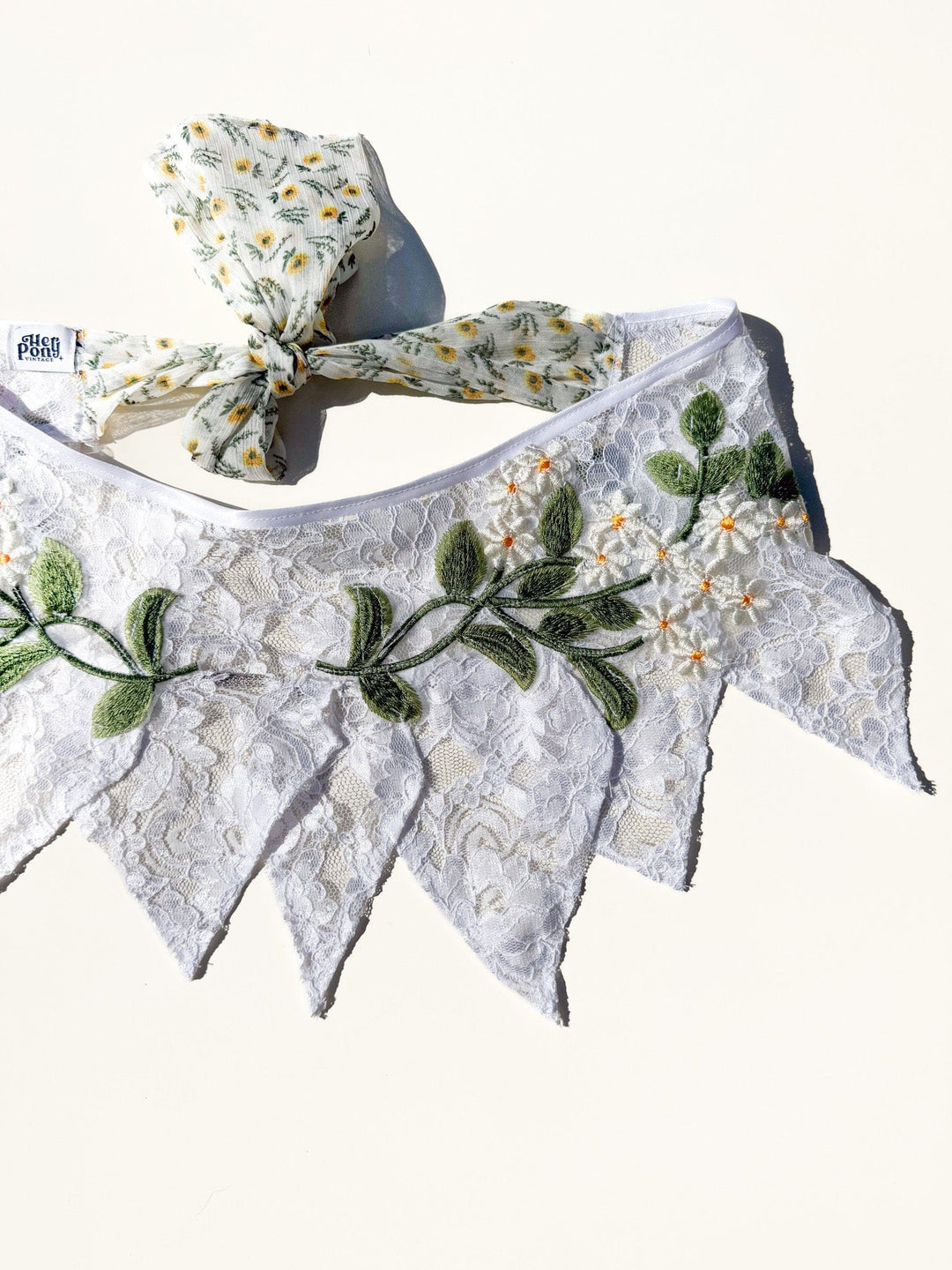 VTG DAISY LACE PIXIE BELT / SKIRT - HER PONY VINTAGE