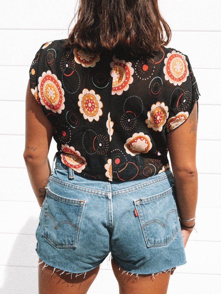 VTG FLOWER POWER COWL NECK CROP / M-L - RE-WORKED