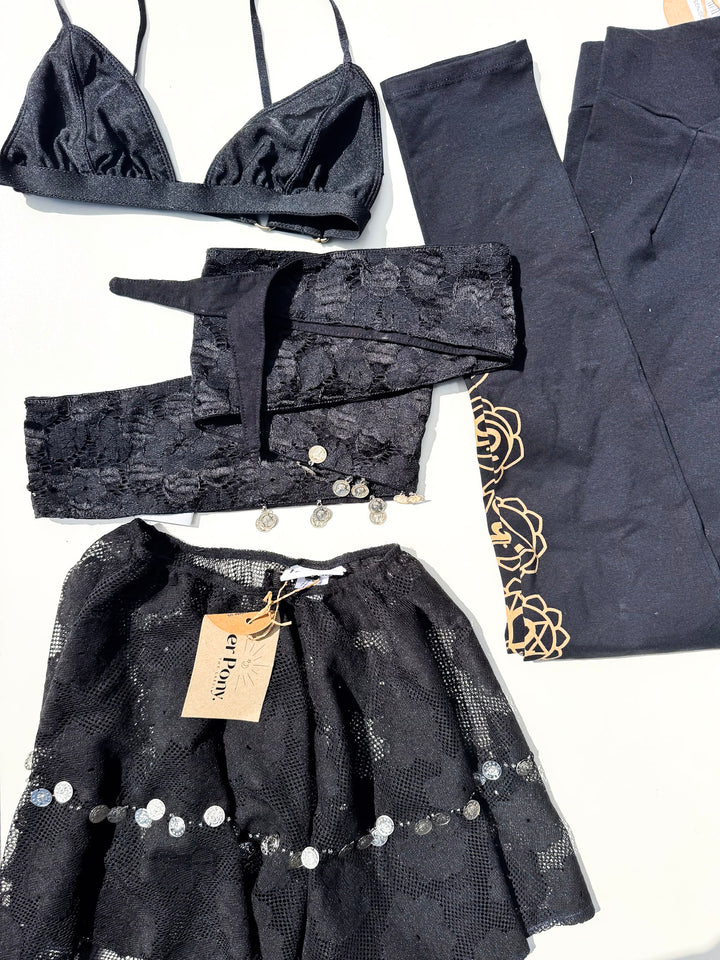 VTG HARLOW LACE SET + CHAKRA LEGGING SET / XS-S - Her Pony