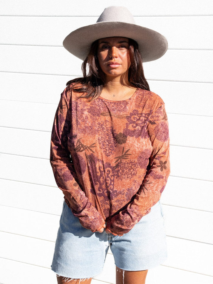 VTG TRIBAL STRETCHY LONG SLEEVE TOP / L - XL - VINTAGE