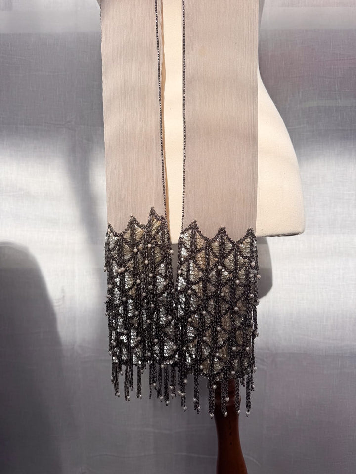 *VTG VINTAGE AND SILK BEADED MERMAID SCARF - VINTAGE