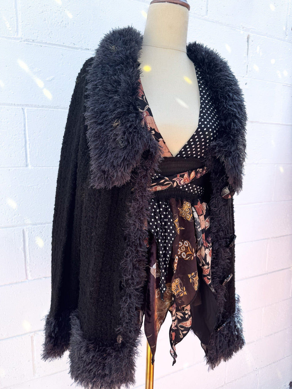 VTG Y2K BLACK SHAG KNIT CARDI / L-XL - HER PONY VINTAGE