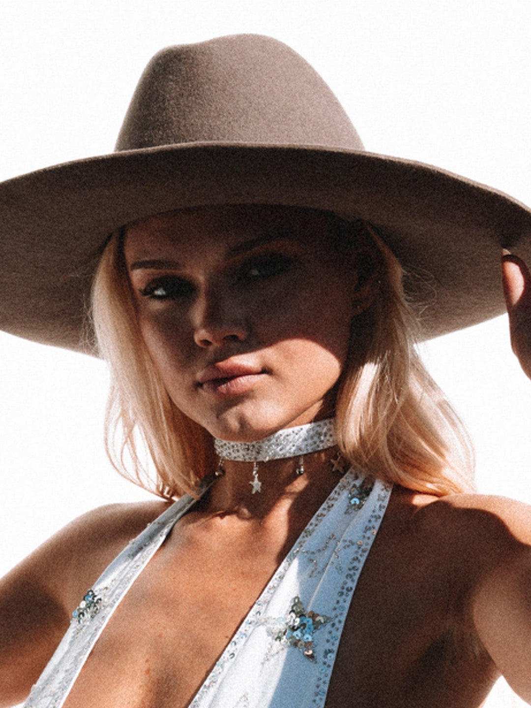 WHITE STAR CHOKER - Her Pony